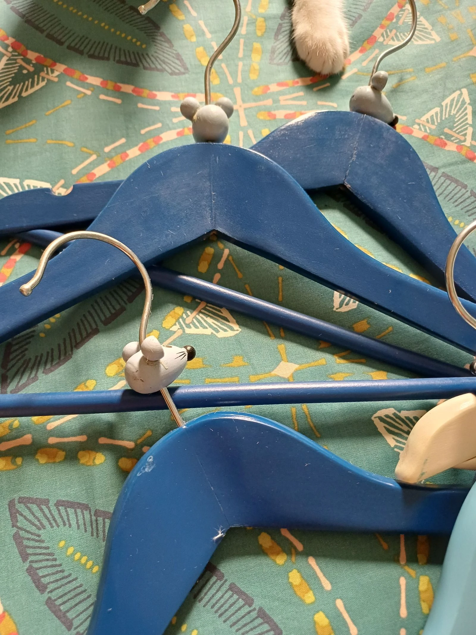 Conjunto de 8 cabides infantis  – photo 4
